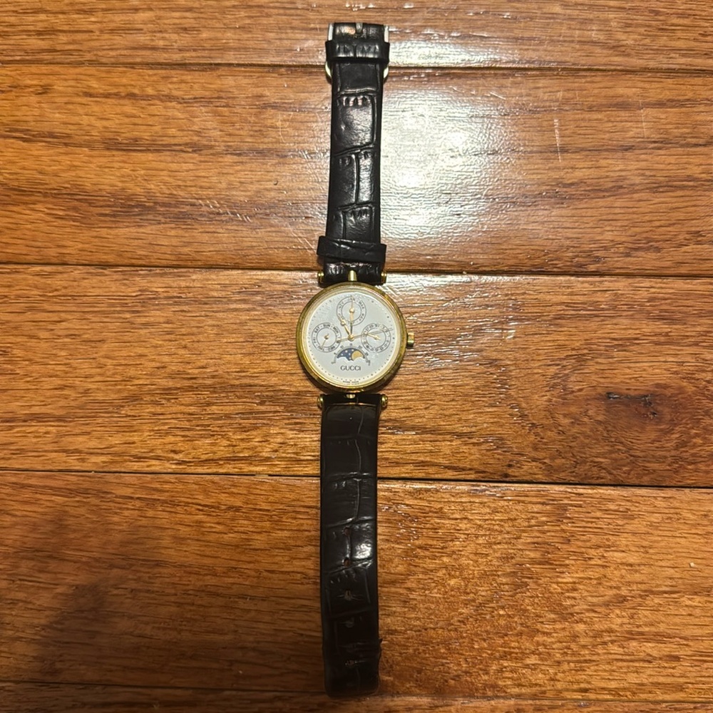 Gucci Watch